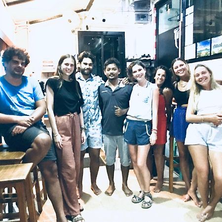 Voyagers Hostel Phi Phi Adaları Dış mekan fotoğraf