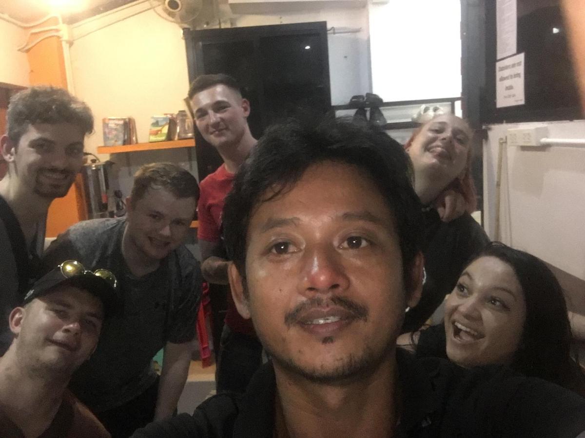 Voyagers Hostel Phi Phi Adaları Dış mekan fotoğraf