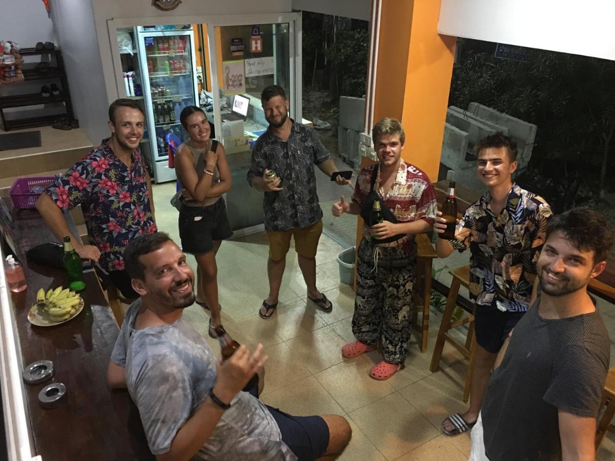 Voyagers Hostel Phi Phi Adaları Dış mekan fotoğraf