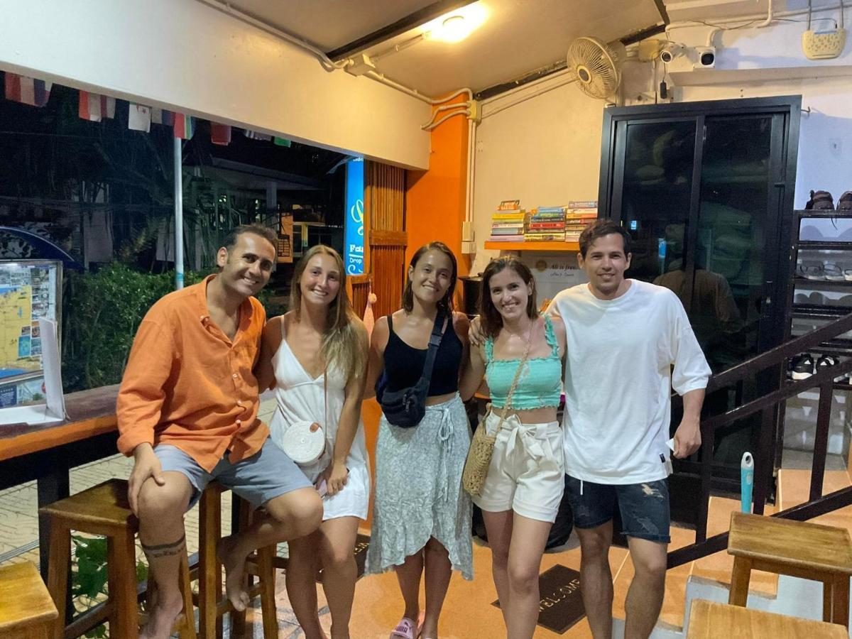 Voyagers Hostel Phi Phi Adaları Dış mekan fotoğraf