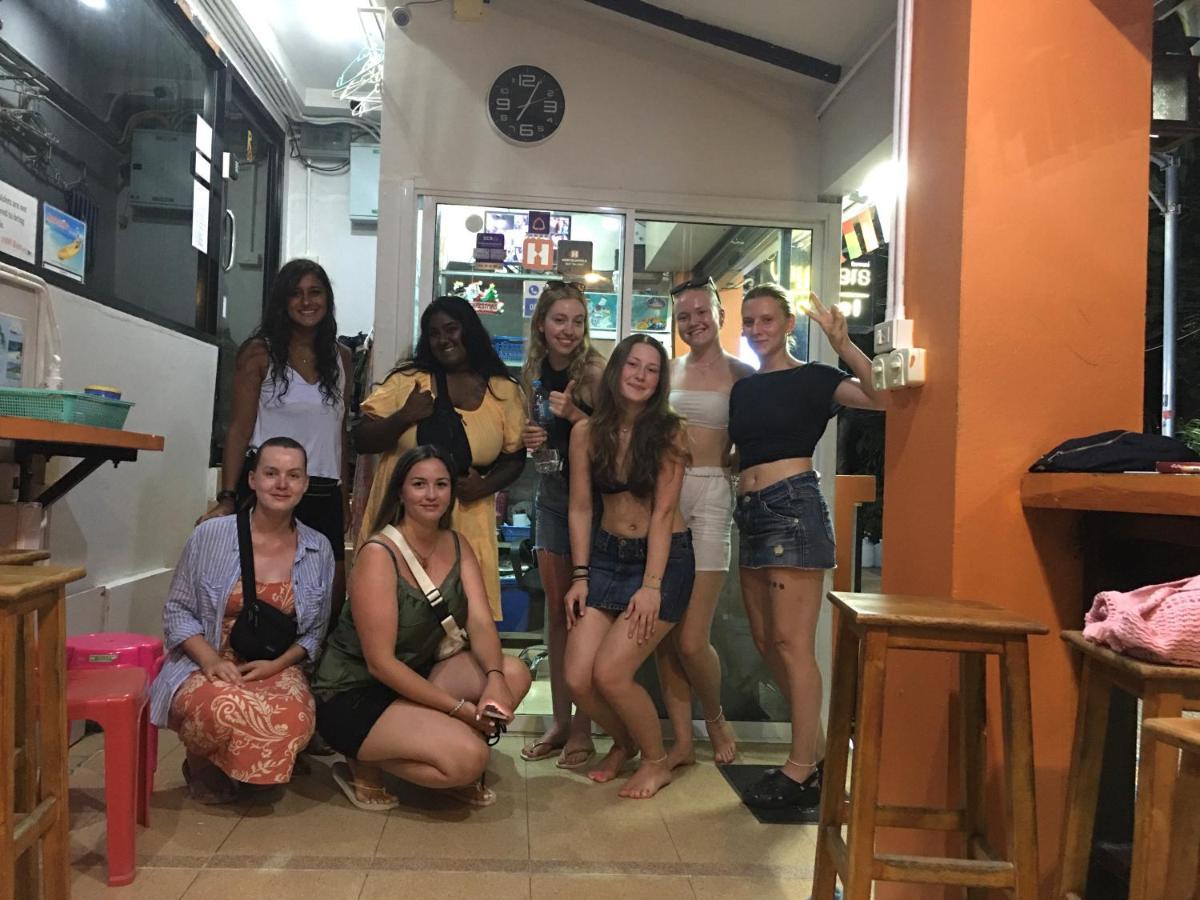 Voyagers Hostel Phi Phi Adaları Dış mekan fotoğraf