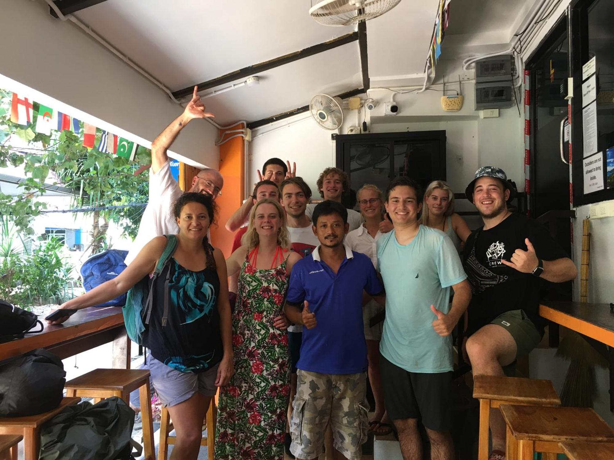 Voyagers Hostel Phi Phi Adaları Dış mekan fotoğraf